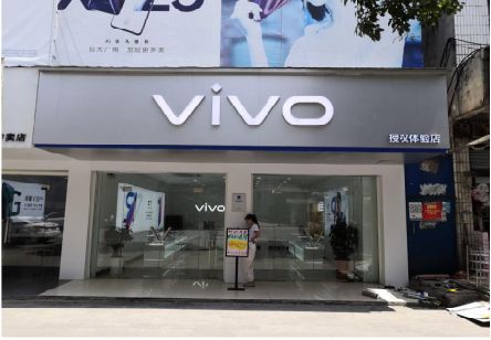 镇康}做一个门店面广告招牌需要多少钱？
